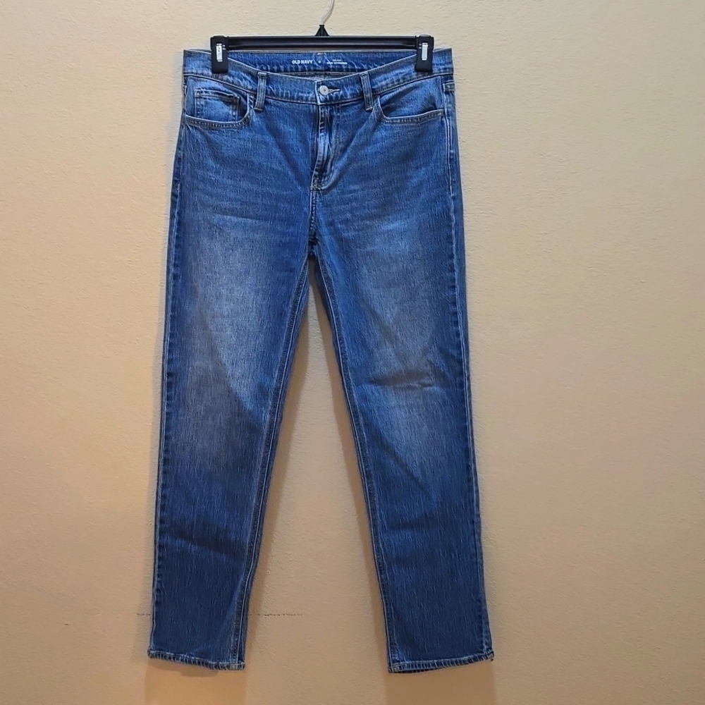 Buy 3 for $15!  Old Navy Mid Rise Wow Boyfriend Jeans